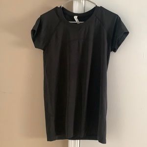 Lululemon swiftly tech shirt